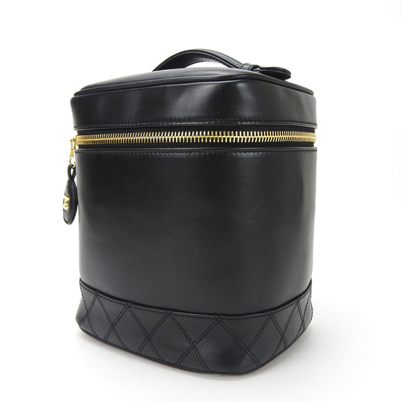 CHANEL Black Leather Pouch - Picture 2 of 7